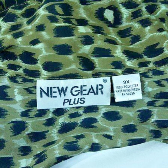 NEW GEAR PLUS Cheetah Print Polyester Shirt sz 3X - Picture 2 of 5